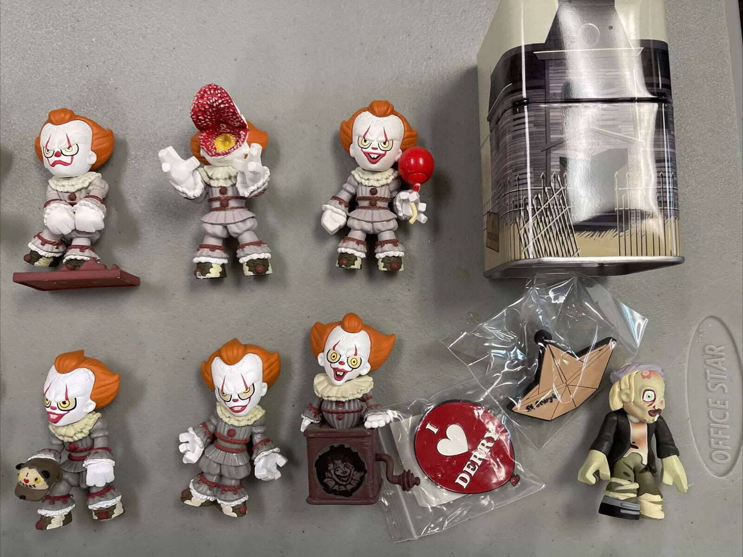 Funko Mystery Mini Set of 45 IT Pennywise With Rare Hard To Find Exclusives