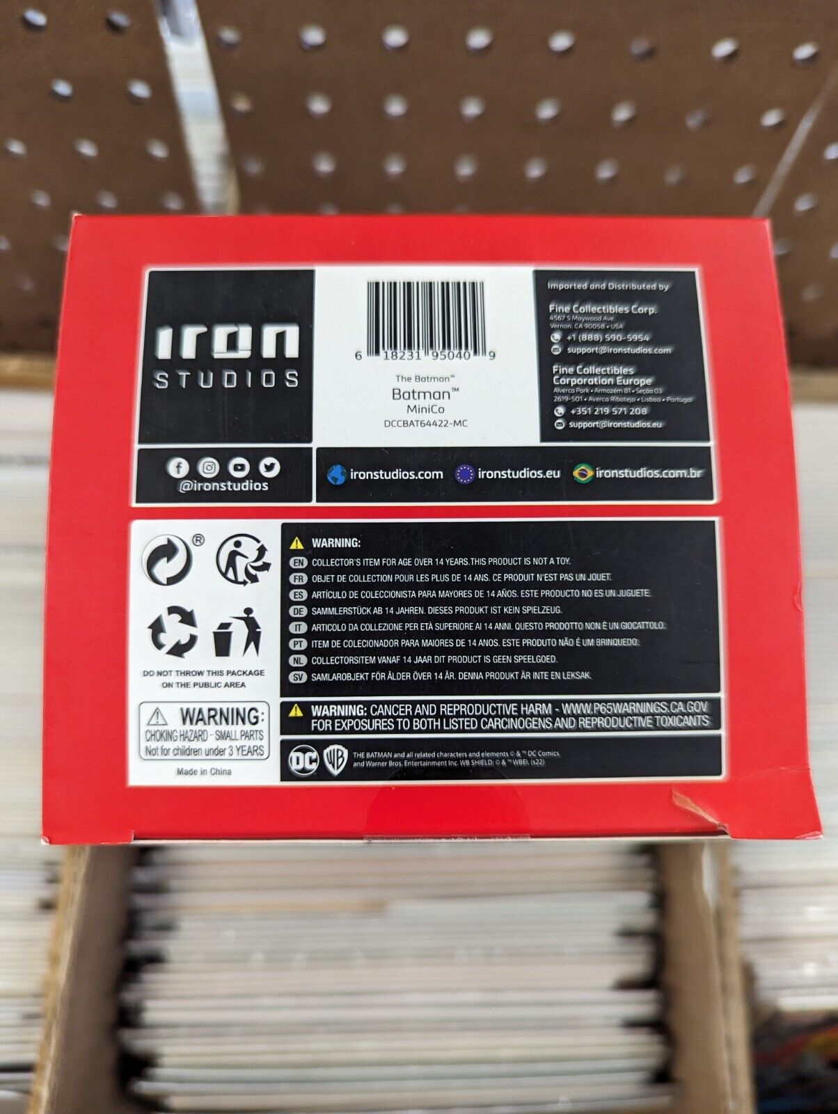 Iron Studios The Batman Mini Co Vinyl Figure