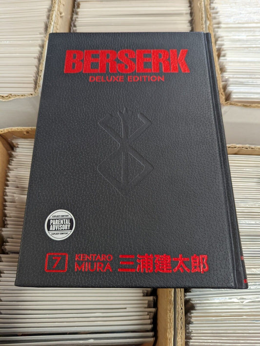 Berserk Deluxe Edition Vol. 7 Kentaro Miura HC Dark Horse Manga Novel Comic Book