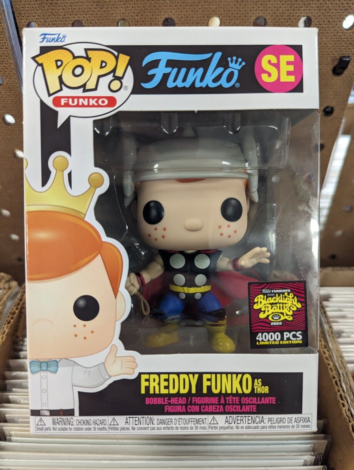 Funko Pop Freddy Funko As Thor SE 2022 Blacklight Battle 4000 Pcs