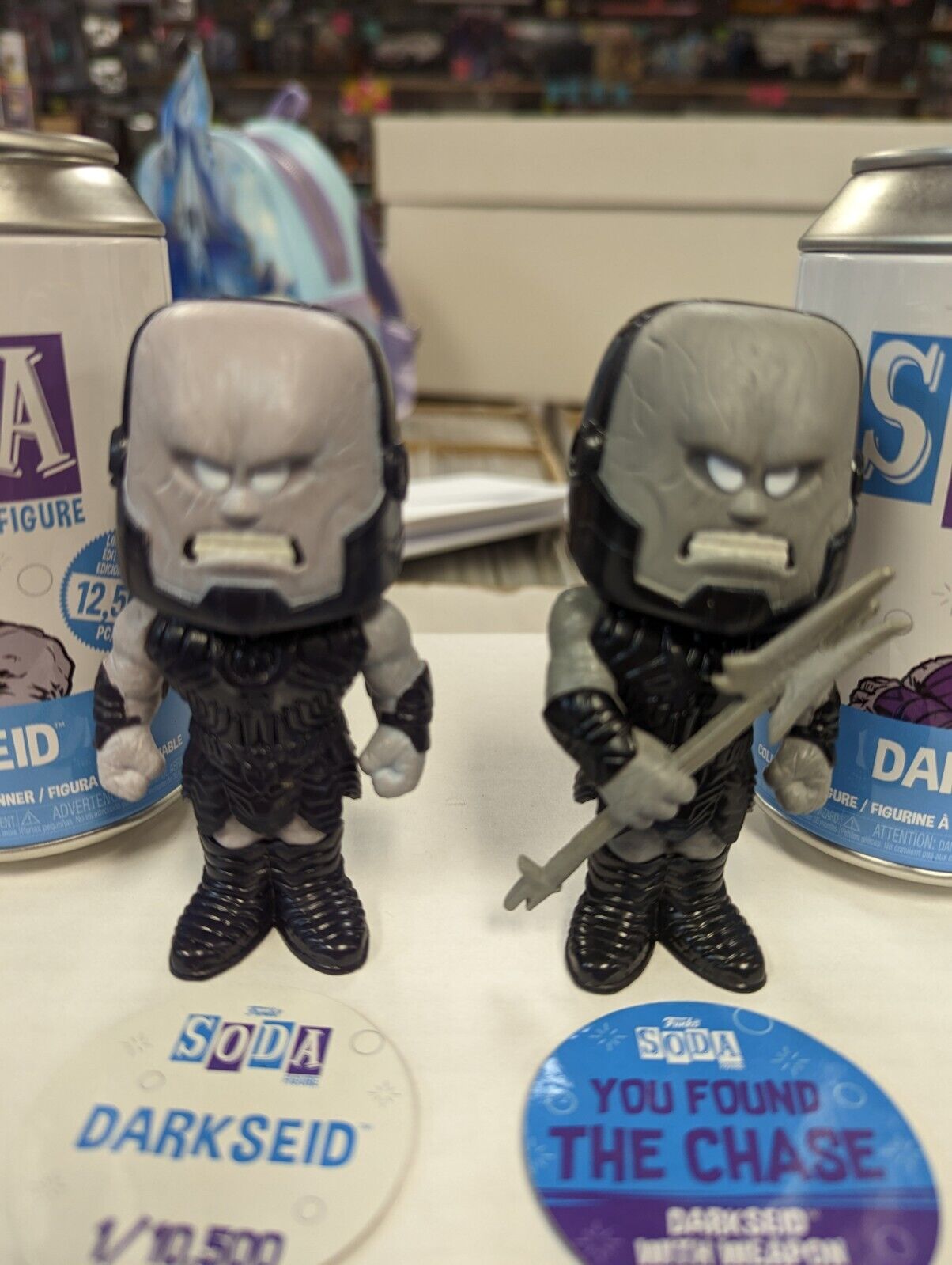 Funko Soda Set Darkseid With Weapon Chase 1/2000 and Darkseid Common 1/10500