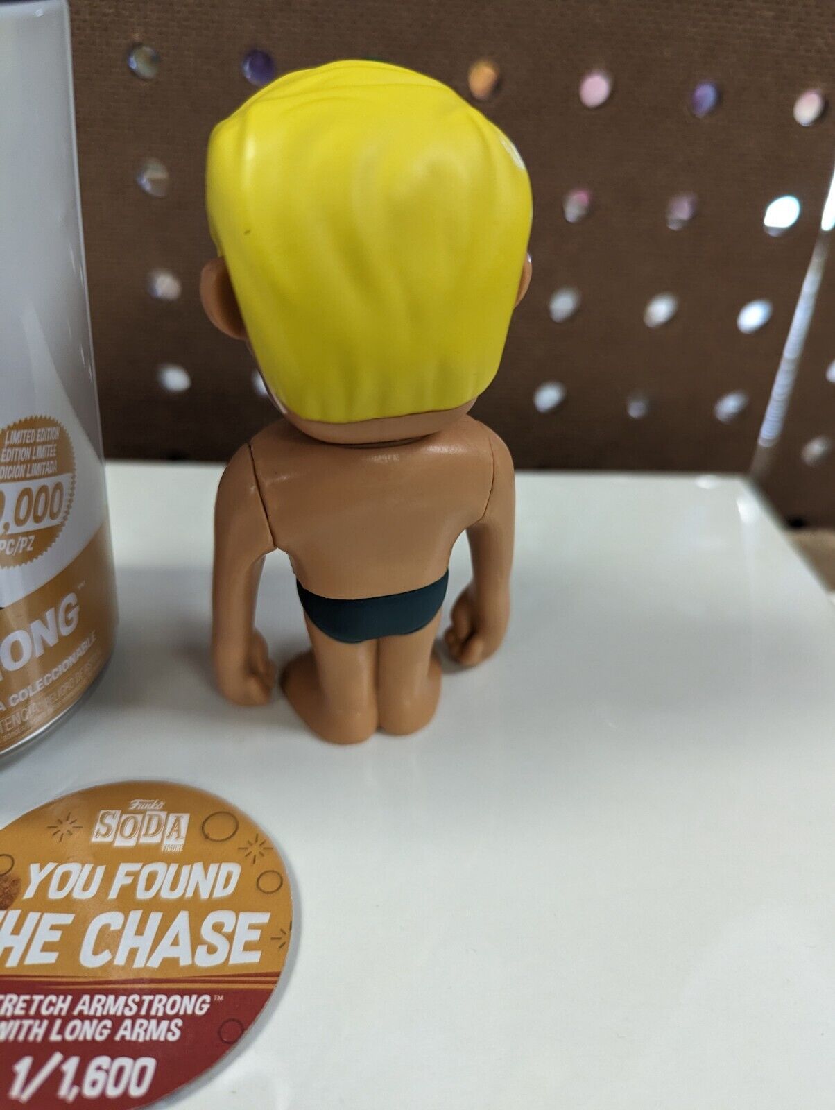 Funko Soda Stretch Armstrong With Long Arms Chase 1/1600